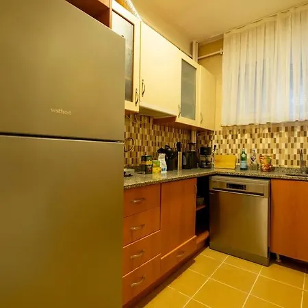 3-bedroom With Balcony Lägenhet Istanbul